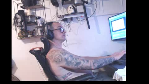 Snapshot of hotkinkytat chatting on April 15, 2026, 7:58 pm hotkinkytat online show from April 15, 2026, 7:58 pm