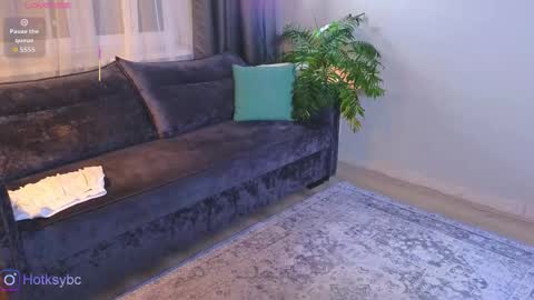 HotKsy online show from September 24, 2025, 5:49 pm