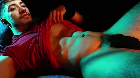 Hotlatinking online show from October 24, 2025, 7:43 pm