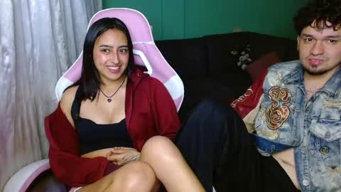 Eevee  Zoro online show from May 15, 2026, 11:12 pm