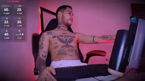 Snapshot of hotlatinox20cm chatting on January 5, 2026, 7:28 pm HoTLatinoX20CM online show from January 5, 2026, 7:28 pm