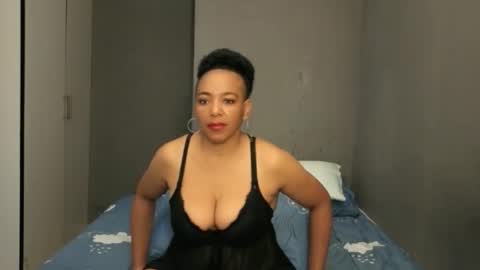 hotlilya online show from February 5, 2026, 7:24 am