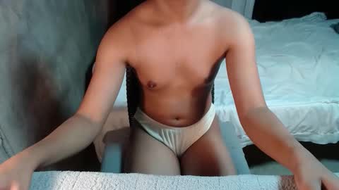 hotlilyxx online show from September 30, 2025, 11:32 pm