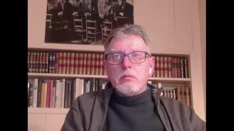 Snapshot of hotlux_54 chatting on January 4, 2025, 12:48 am hotlux_54 online show from January 4, 2025, 12:48 am