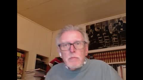 Snapshot of hotlux_54 chatting on November 4, 2025, 5:12 pm hotlux_54 online show from November 4, 2025, 5:12 pm