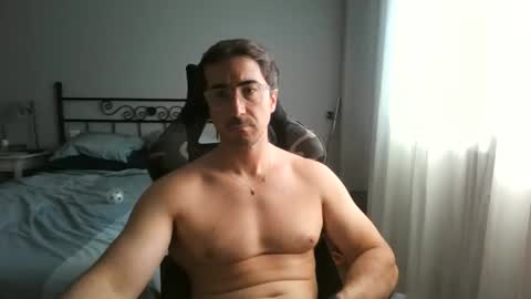 Snapshot of hotman_40_ chatting on September 16, 2025, 10:49 am hotman_40_ online show from September 16, 2025, 10:49 am