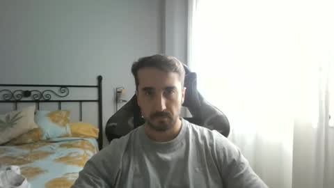 Snapshot of hotman_40_ chatting on November 3, 2025, 10:05 am hotman_40_ online show from November 3, 2025, 10:05 am