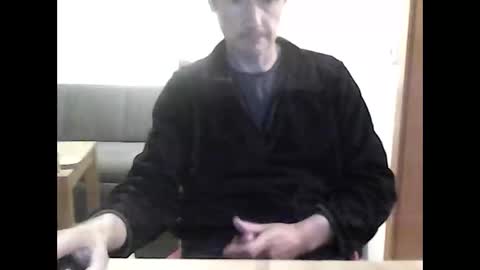 hotmann5555 online show from May 6, 2026, 6:57 pm