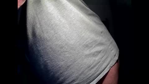 hotmassage50 online show from March 12, 2025, 10:48 am