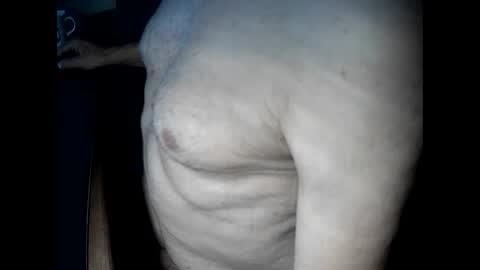 hotmassage50 online show from September 24, 2025, 7:33 am