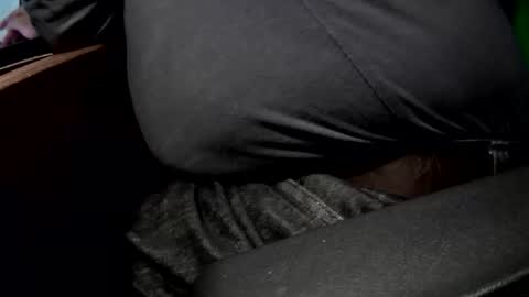 Snapshot of hotmassage50 chatting on February 19, 2026, 11:39 am hotmassage50 online show from February 19, 2026, 11:39 am