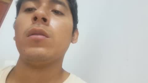 hotmen2000_ online show from February 14, 2025, 1:45 am