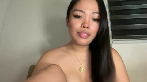 Snapshot of hotmermaidts chatting on September 19, 2025, 11:05 pm Eva online show from September 19, 2025, 11:05 pm