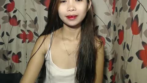 Snapshot of hotmom_gia chatting on November 25, 2025, 3:12 pm hotmom_gia online show from November 25, 2025, 3:12 pm