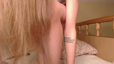 Snapshot of hotmp4 chatting on February 9, 2025, 11:15 pm hotmp4 online show from February 9, 2025, 11:15 pm