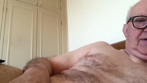 hotmuff99 online show from January 11, 2025, 8:54 am