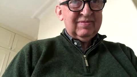 hotmuff99 online show from February 23, 2025, 4:02 pm