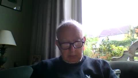 hotmuff99 online show from October 20, 2025, 8:15 am