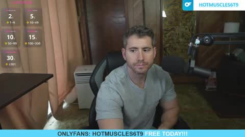 Snapshot of hotmuscles6t9 chatting on April 15, 2026, 3:41 pm hotmuscles6t9 online show from April 15, 2026, 3:41 pm