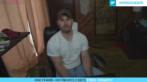 Snapshot of hotmuscles6t9 chatting on June 11, 2026, 2:59 pm hotmuscles6t9 online show from June 11, 2026, 2:59 pm