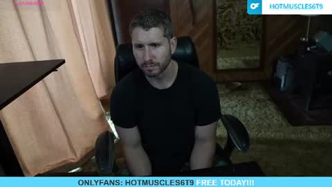 Snapshot of hotmuscles6t9 chatting on June 15, 2026, 1:13 pm hotmuscles6t9 online show from June 15, 2026, 1:13 pm