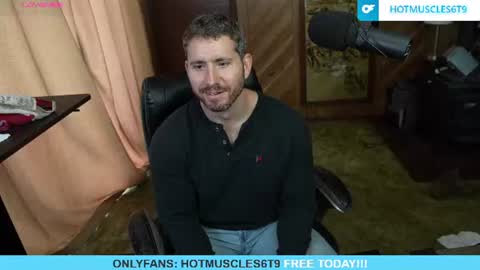 Snapshot of hotmuscles6t9 chatting on June 23, 2026, 3:43 pm hotmuscles6t9 online show from June 23, 2026, 3:43 pm