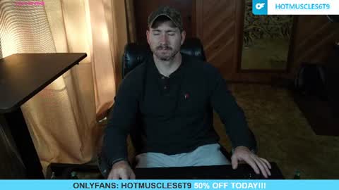 Snapshot of hotmuscles6t9 chatting on July 5, 2026, 12:45 pm hotmuscles6t9 online show from July 5, 2026, 12:45 pm