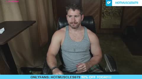 Snapshot of hotmuscles6t9 chatting on July 6, 2026, 11:07 pm hotmuscles6t9 online show from July 6, 2026, 11:07 pm