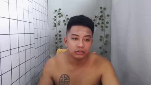 Snapshot of hotnielkhalifa chatting on October 20, 2025, 10:05 am neilkhalifa online show from October 20, 2025, 10:05 am