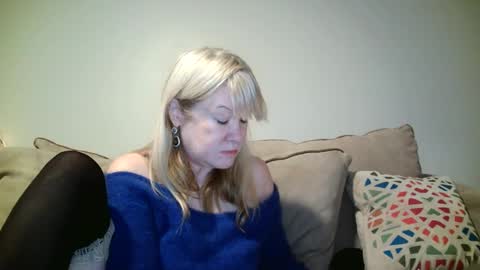 hotpepperose online show from December 16, 2024, 5:49 am