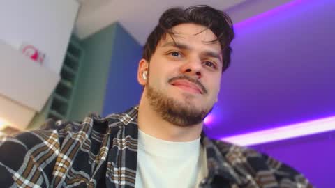 Snapshot of hotpolishsausage chatting on December 15, 2024, 2:19 am Jason online show from December 15, 2024, 2:19 am