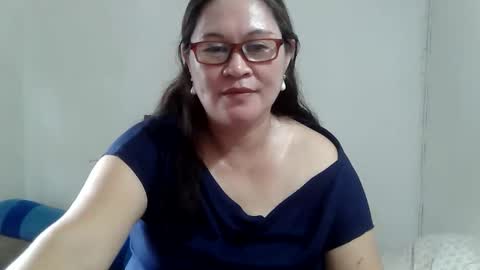 hotpreciousxxx online show from May 31, 2026, 3:15 am
