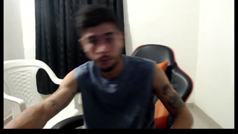 Snapshot of hotsteel420 chatting on January 5, 2025, 3:32 am hotsteel420 online show from January 5, 2025, 3:32 am