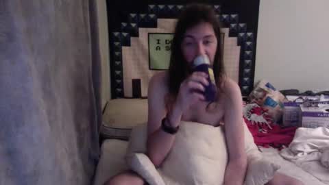 hott25guy online show from December 18, 2024, 9:36 am