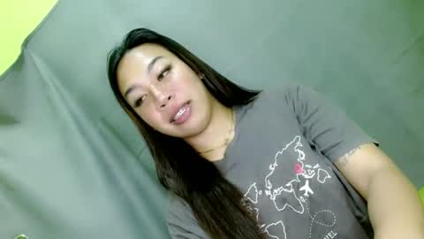 Snapshot of hott_cumforyou chatting on February 4, 2026, 7:25 am jelaigrande online show from February 4, 2026, 7:25 am
