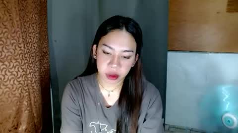 jelaigrande  online show from March 15, 2026, 6:30 am