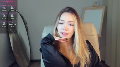 hello Im Eva online show from January 17, 2025, 8:24 am