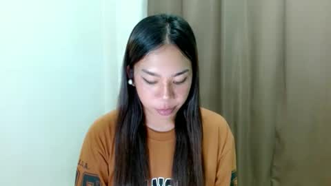 Snapshot of hottescum_intheworld chatting on October 28, 2025, 6:39 am nika  online show from October 28, 2025, 6:39 am