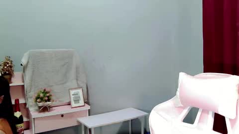 hottest_jielay online show from March 9, 2026, 3:54 am