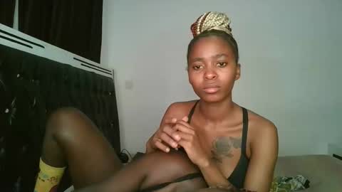 hottie_mistie online show from April 21, 2026, 2:51 am