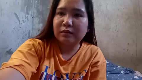 hottiecum27 online show from April 18, 2026, 2:26 am