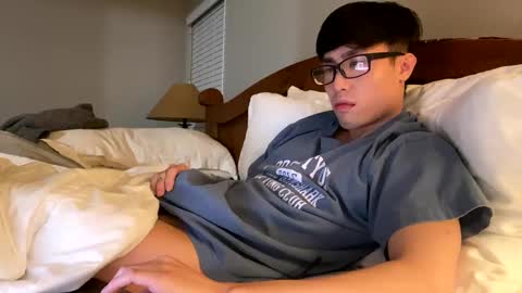 Snapshot of hottiewithabody101 chatting on October 9, 2025, 12:52 am hottiewithabody101 online show from October 9, 2025, 12:52 am