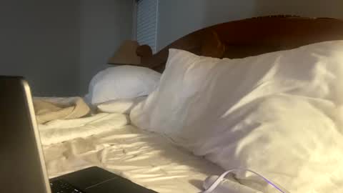 hottiewithabody101 online show from October 30, 2025, 2:02 am