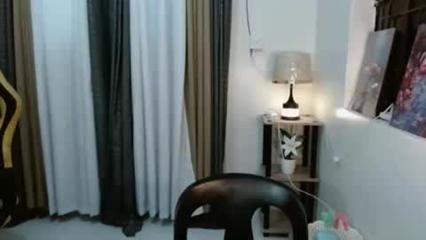 Snapshot of hottyshedah_0209 chatting on February 3, 2026, 6:40 am THALIE online show from February 3, 2026, 6:40 am