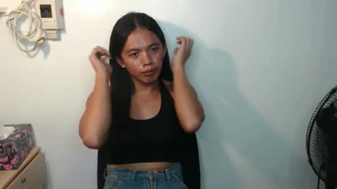 Snapshot of hotvalentina_ chatting on April 28, 2026, 2:38 am Valentina3 online show from April 28, 2026, 2:38 am