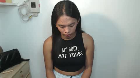 Snapshot of hotvalentina_ chatting on May 8, 2026, 2:50 am Valentina3 online show from May 8, 2026, 2:50 am