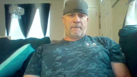 Snapshot of hotyummycock69 chatting on October 11, 2025, 2:37 pm hotyummycock69 online show from October 11, 2025, 2:37 pm