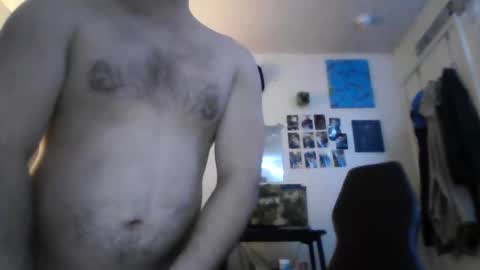 Snapshot of hrnymf214 chatting on February 26, 2025, 7:09 am hrnymf214 online show from February 26, 2025, 7:09 am