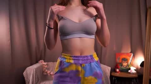 Snapshot of hsiubrannon chatting on February 19, 2026, 5:25 am Kelly online show from February 19, 2026, 5:25 am