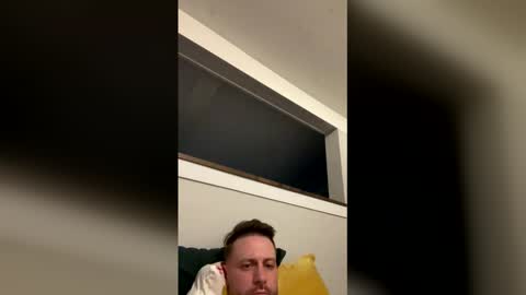 hugecock475 online show from May 16, 2026, 6:21 am